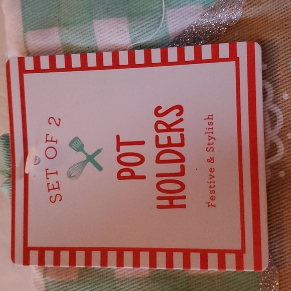 DISNEY Mickey Mouse Spatula 5 Set Christmas Gingerbread House Pot Holder - Picture 10 of 16